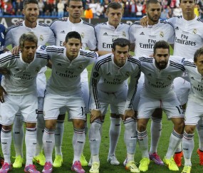 开云世界杯2026-步行者强势晋级黄蜂，塔图姆跨界接管F1新赛季揭幕战—体育世界的平行叙事