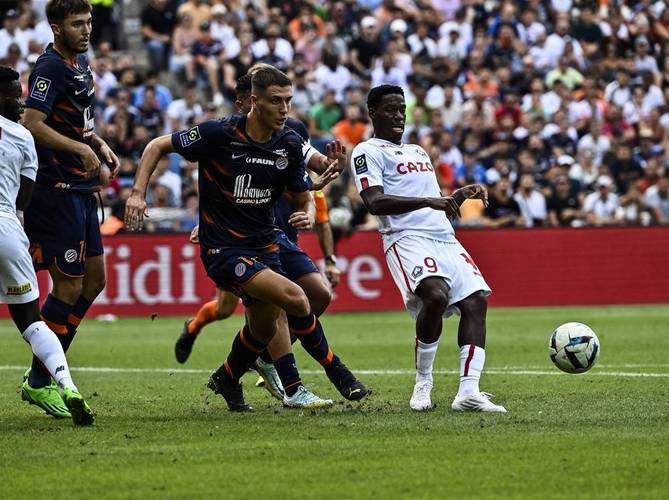 多特蒙德实现惊天逆转,反击取胜 多特蒙德实现惊天逆转,反击取胜