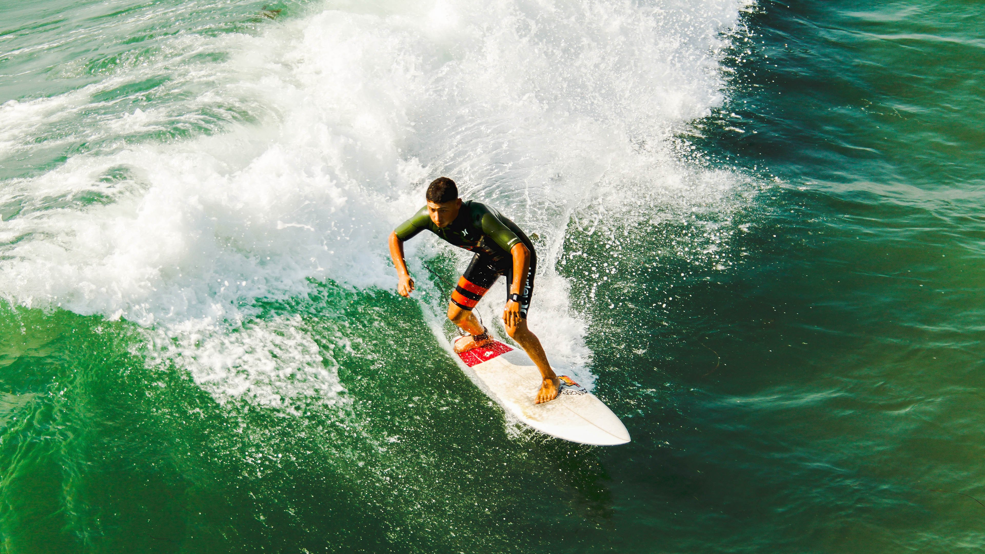 梁靖崑点燃赛场，波兰队完胜日本队背后的战术革命